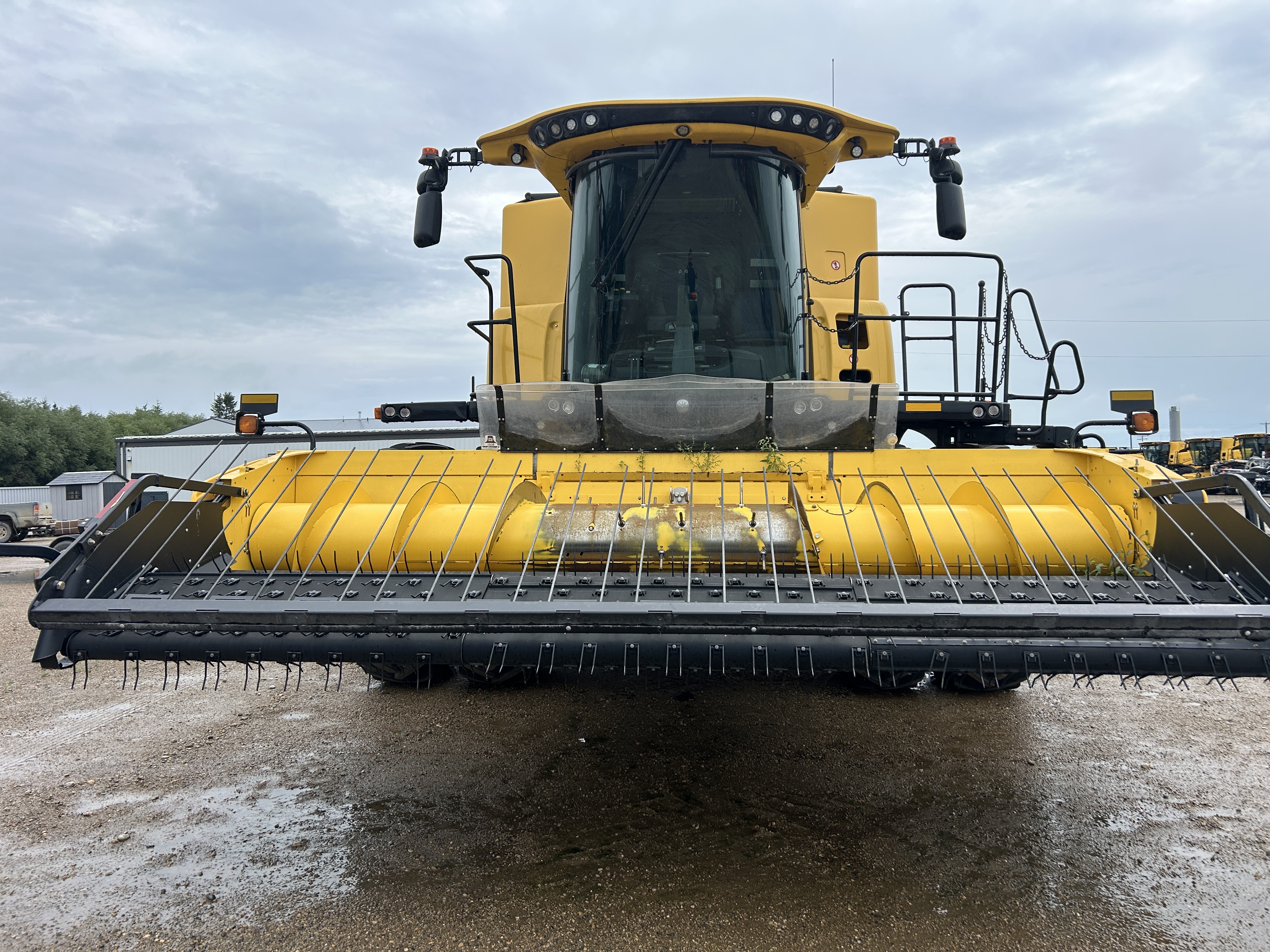 2023 New Holland CR9.90Z Combine