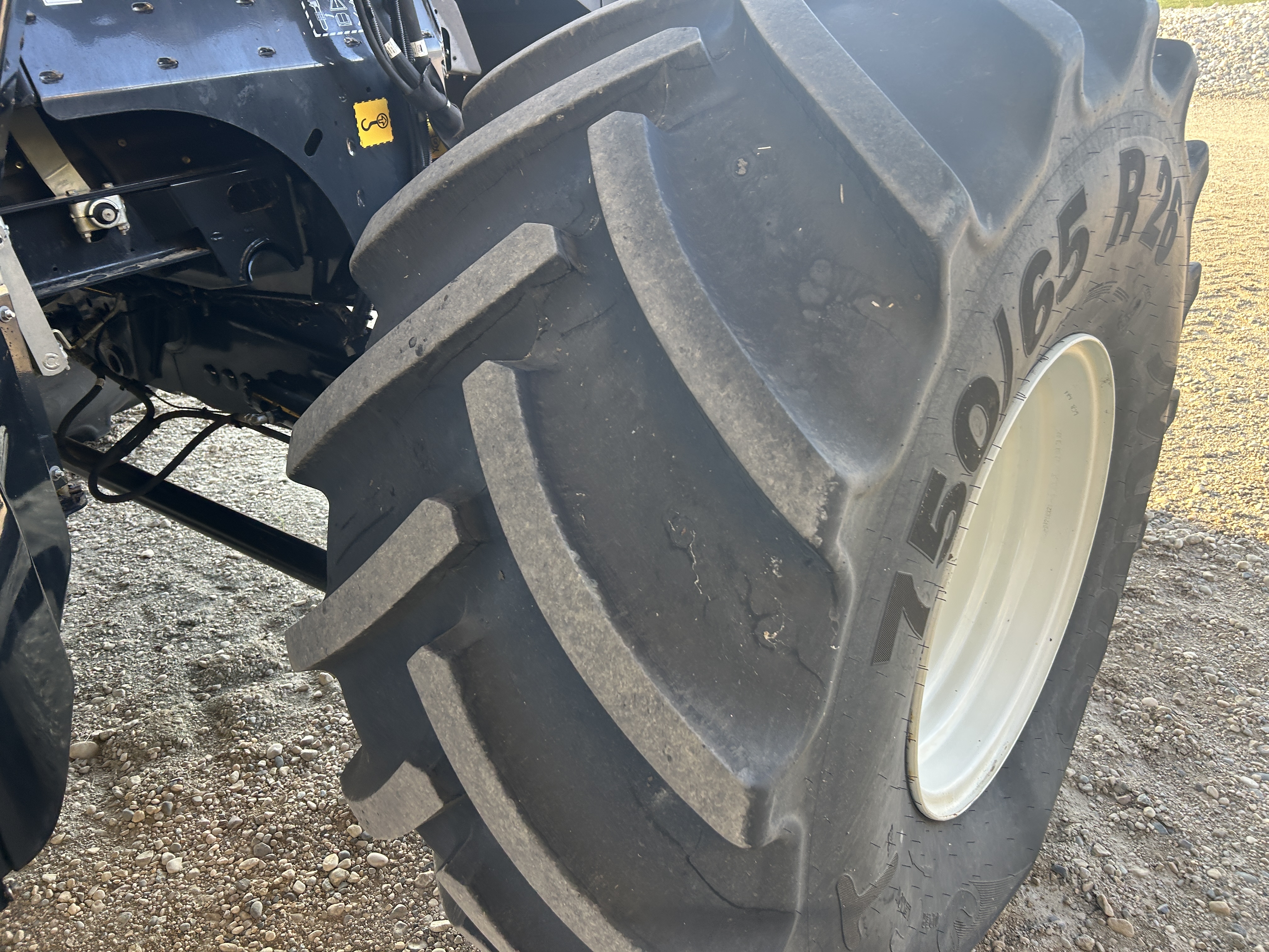 2023 New Holland CR9.90Z Combine