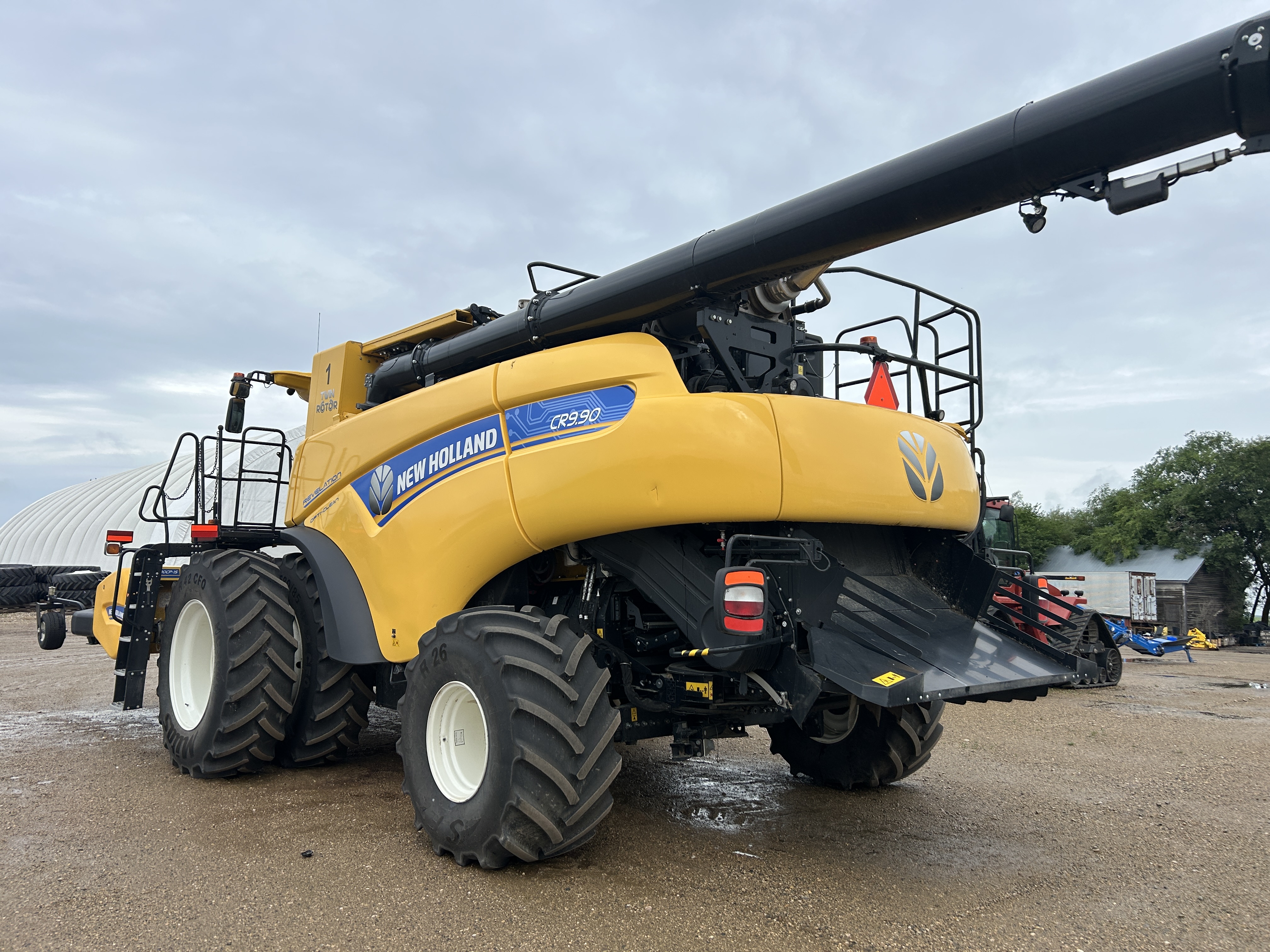 2023 New Holland CR9.90Z Combine