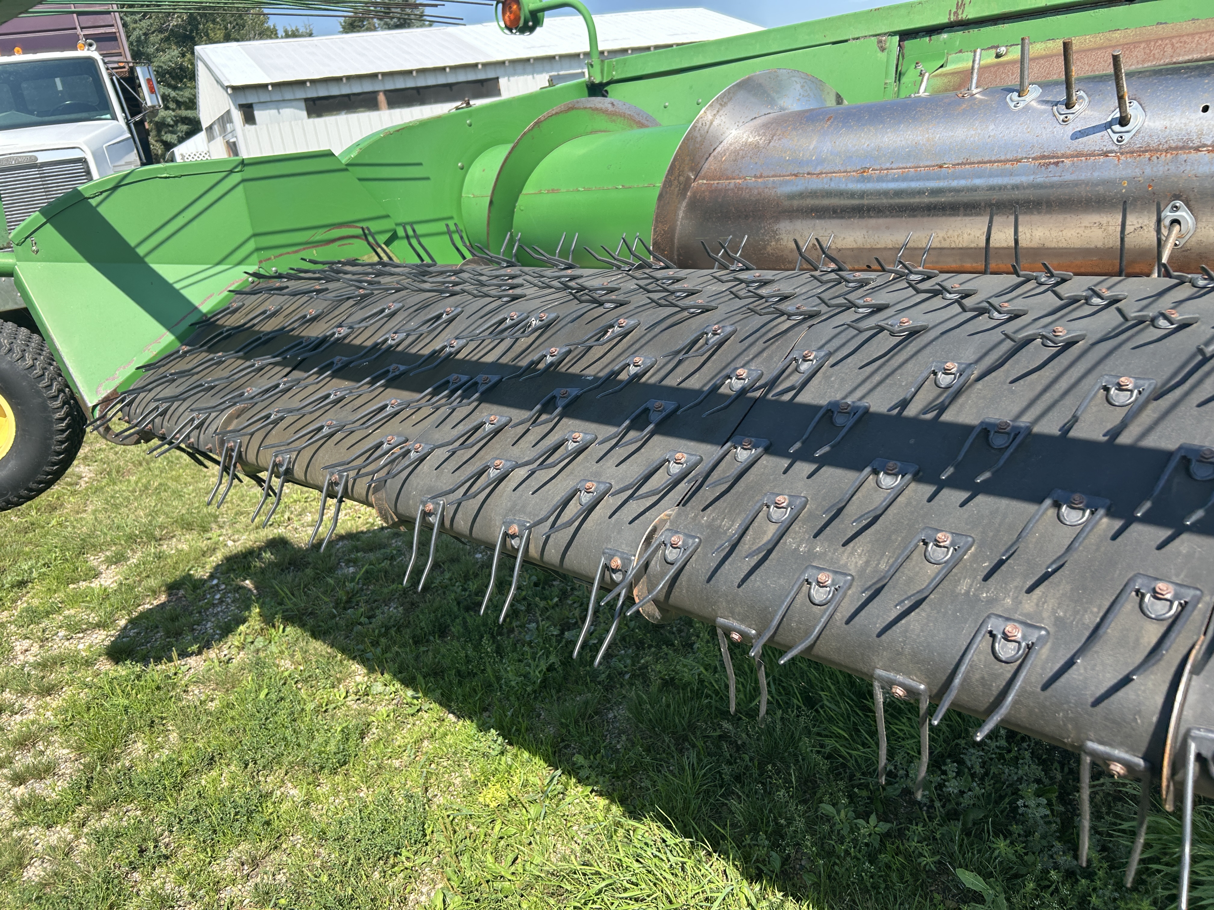 1993 John Deere 9600 Combine