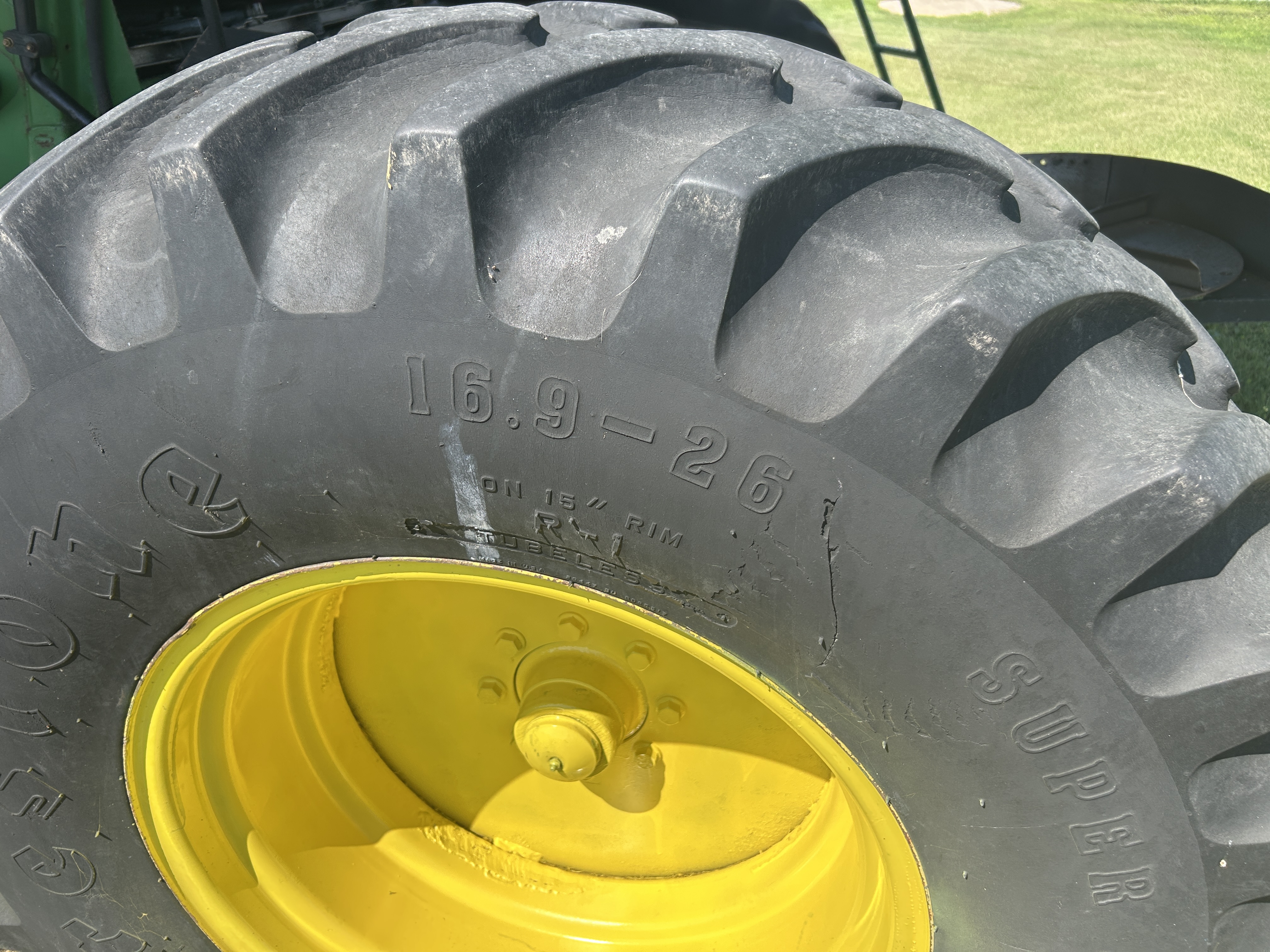 1993 John Deere 9600 Combine