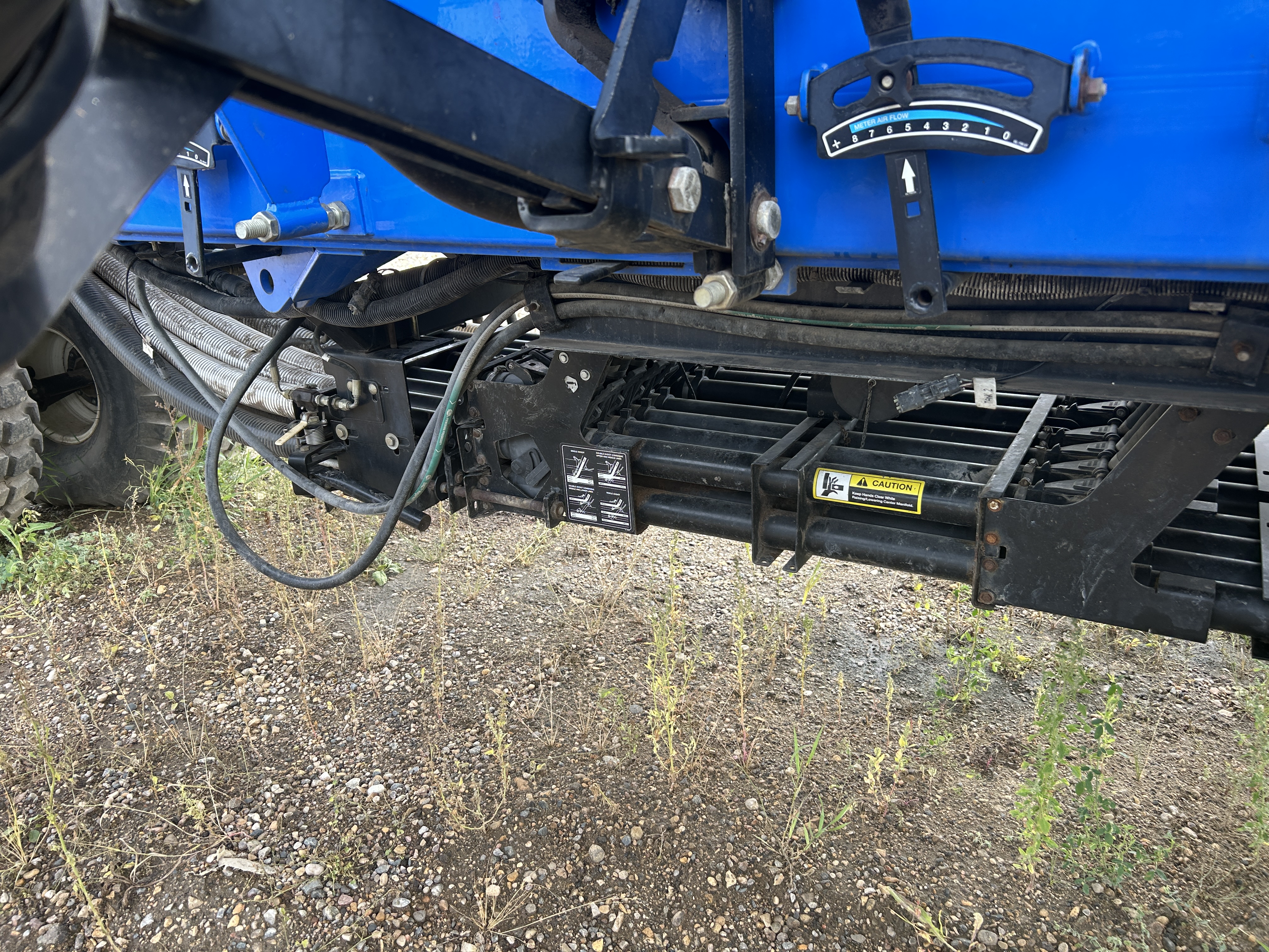 2007 New Holland SC380 Air Tank/Cart