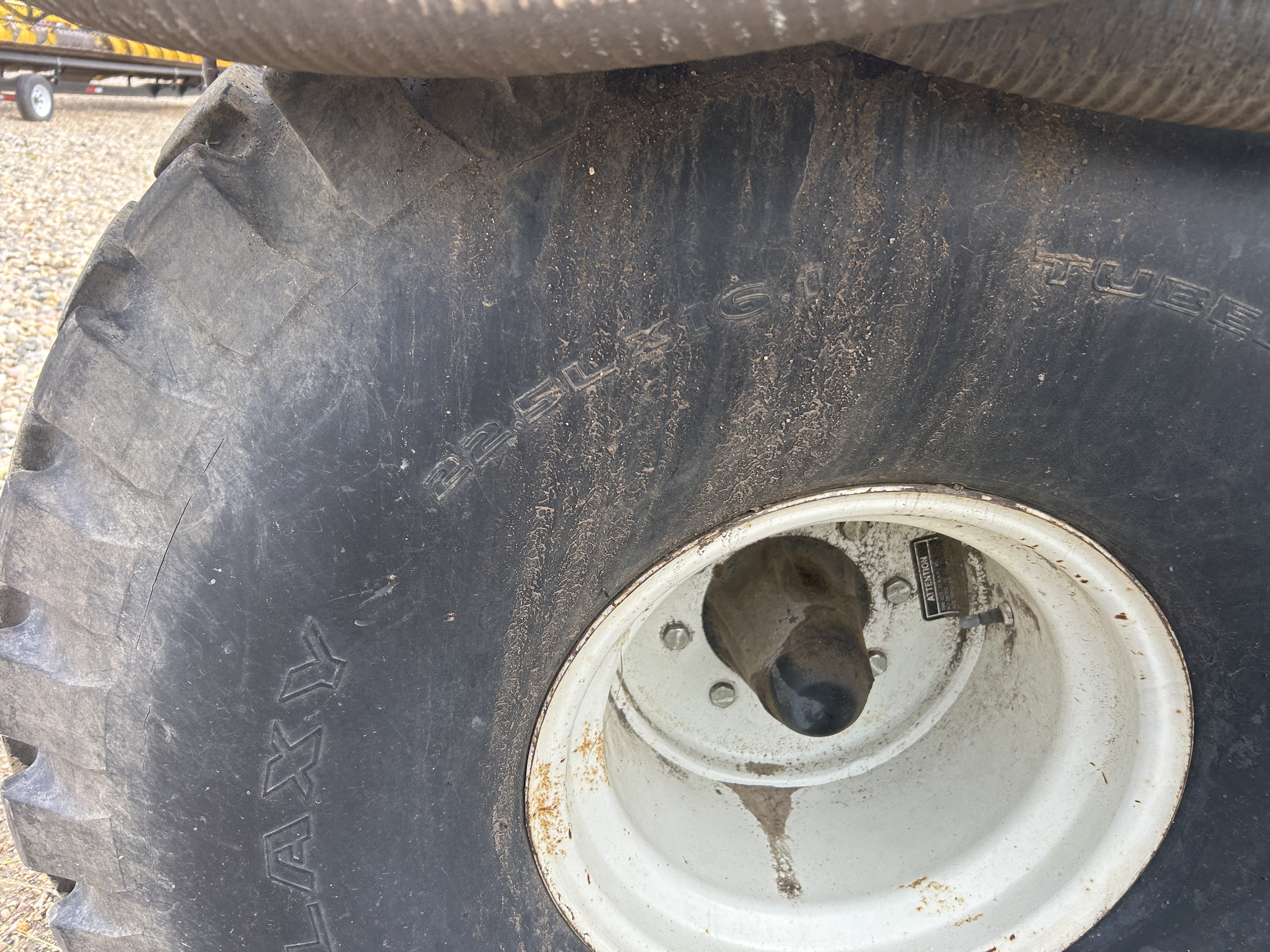 2007 New Holland SC380 Air Tank/Cart