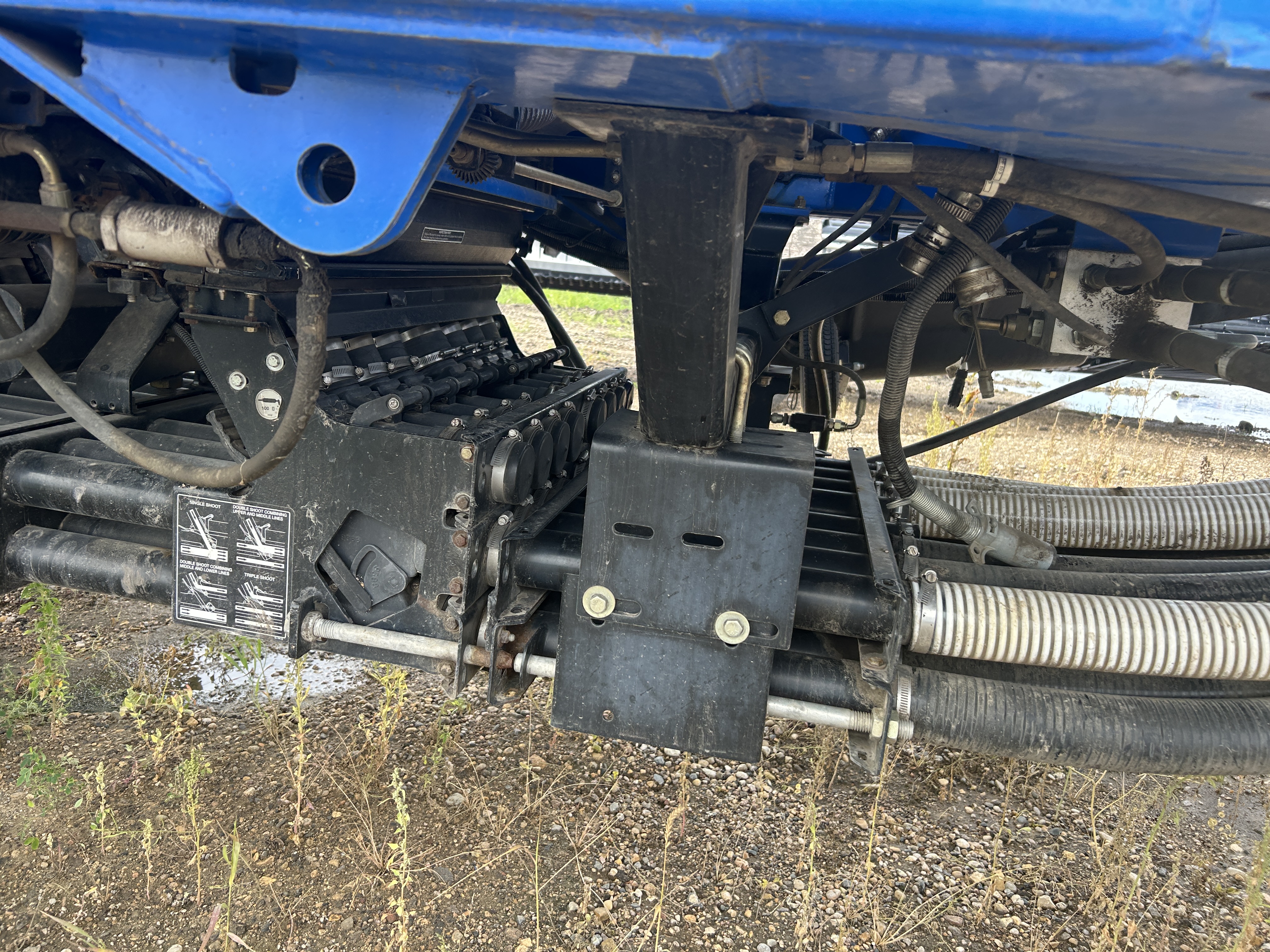 2007 New Holland SC380 Air Tank/Cart