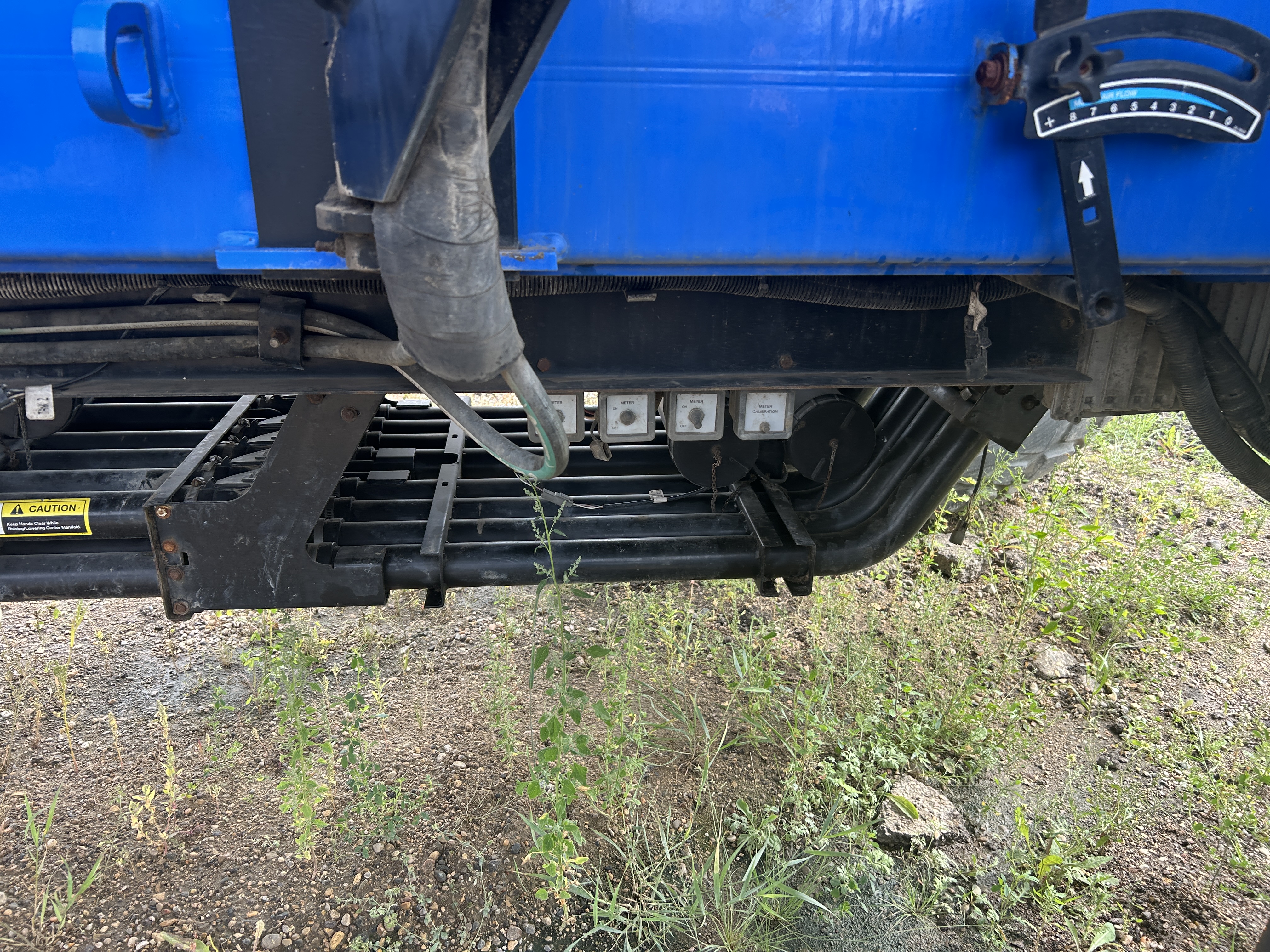 2007 New Holland SC380 Air Tank/Cart