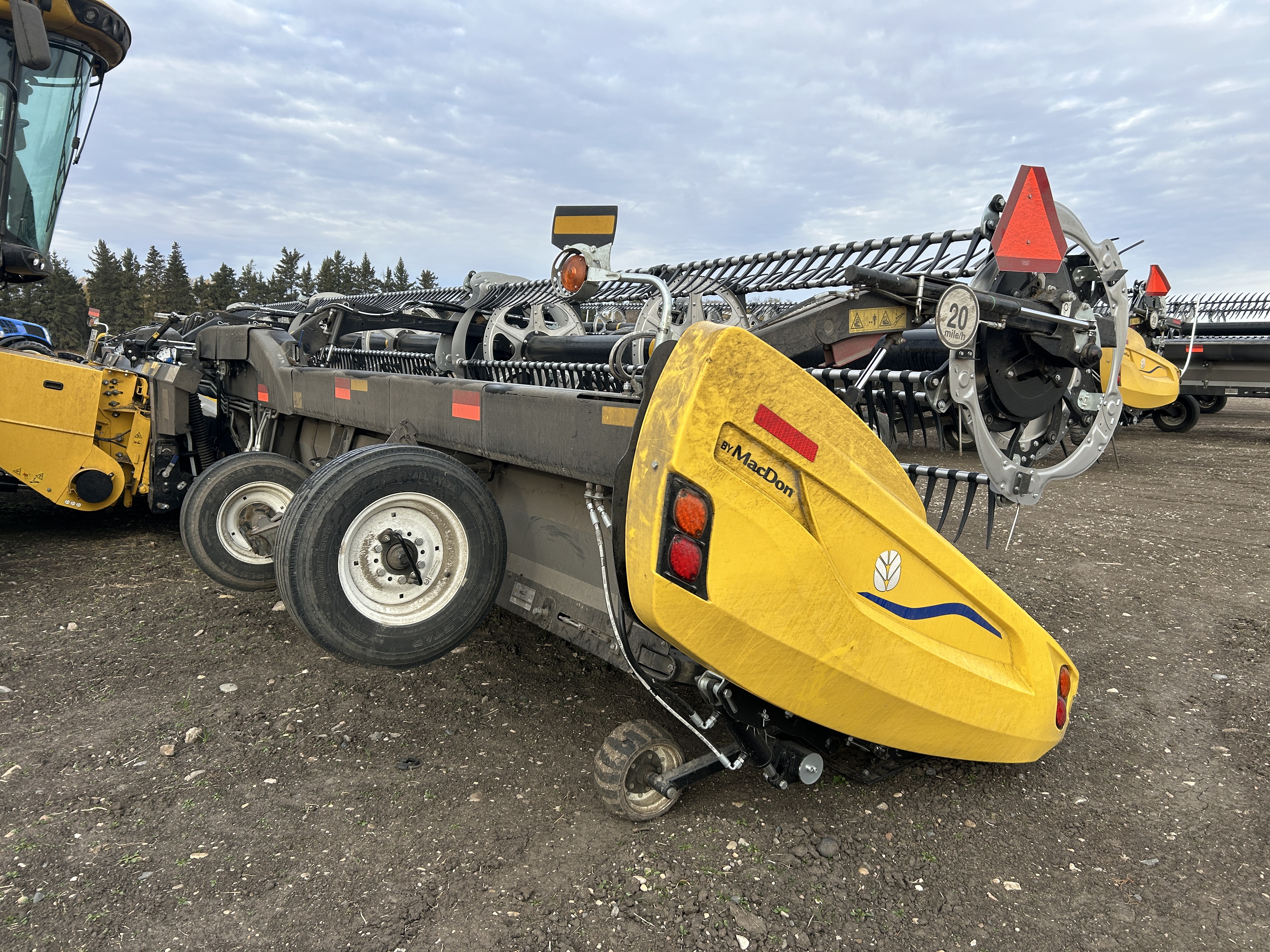 2024 MacDon FD245 Header Draper Flex