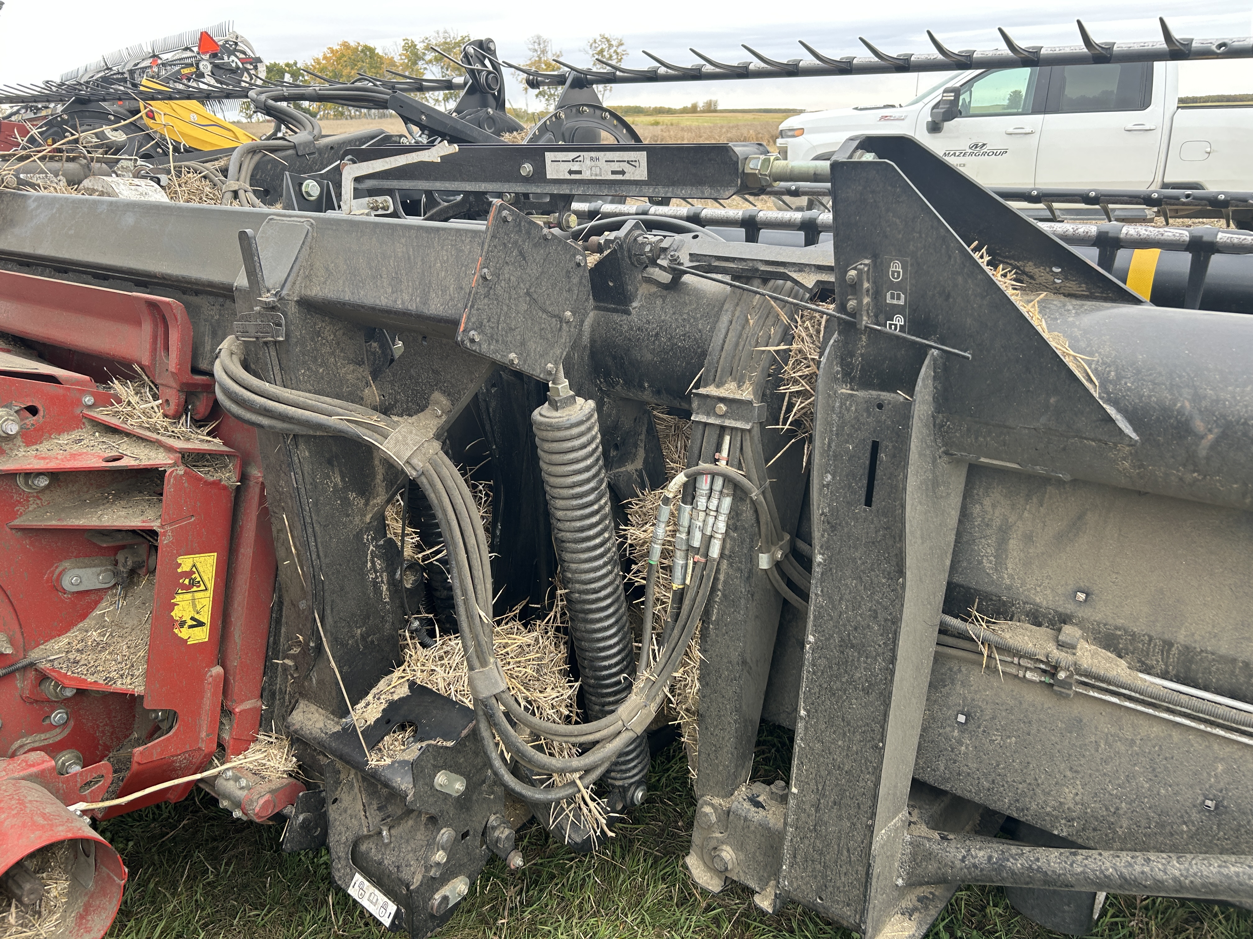 2017 MacDon FD75-S Header Draper Flex