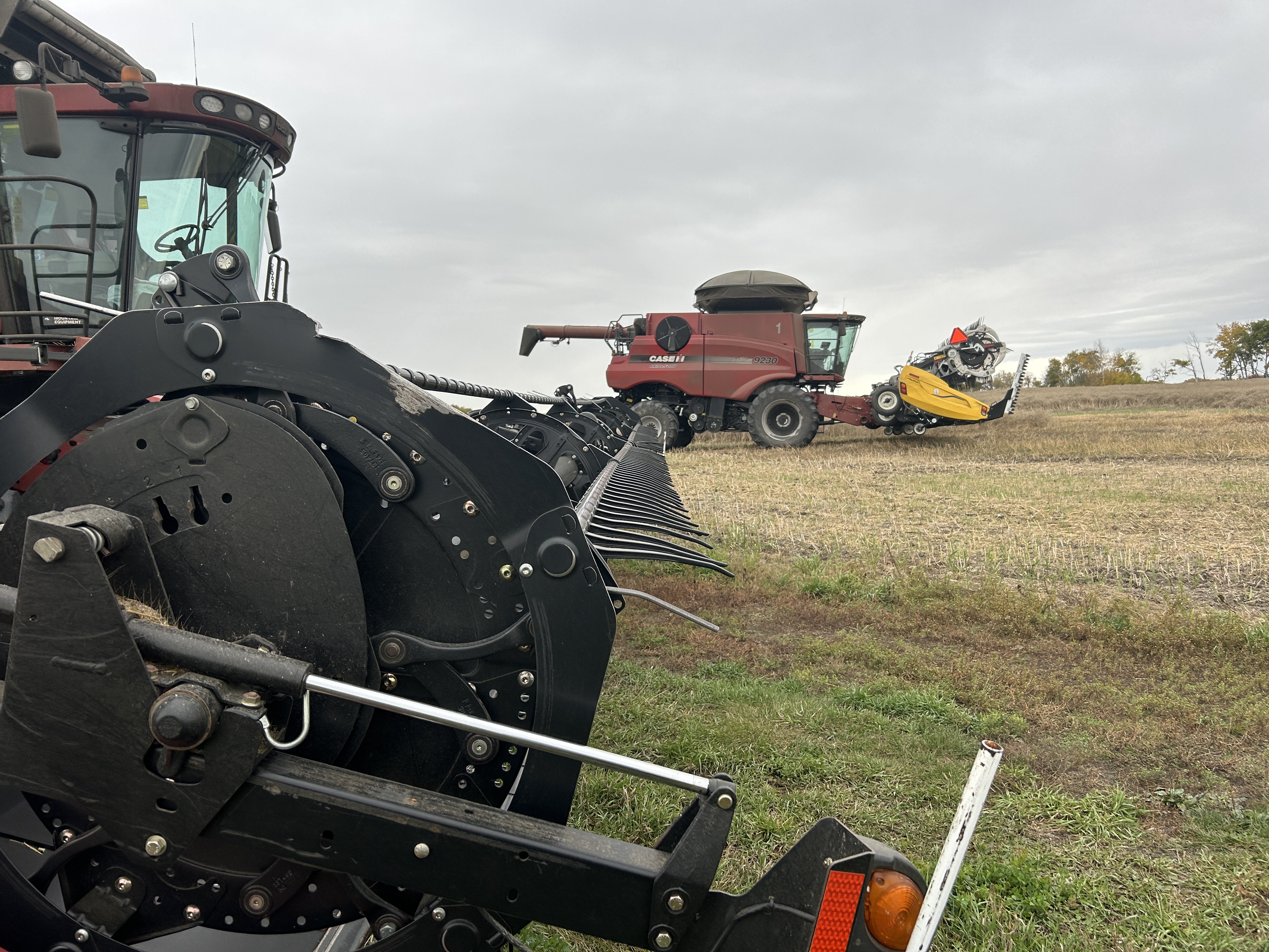 2017 MacDon FD75-S Header Draper Flex