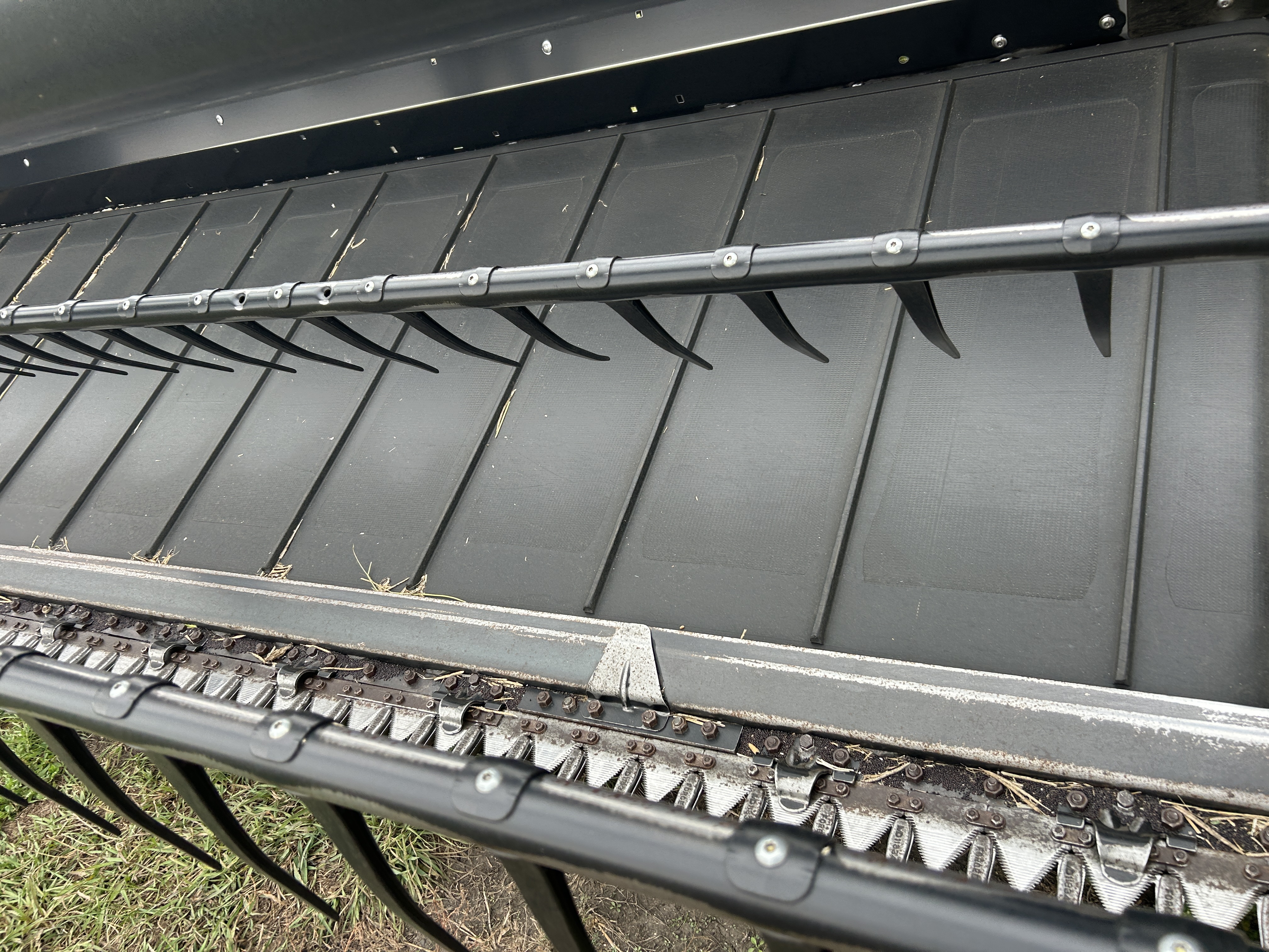 2017 MacDon FD75-S Header Draper Flex