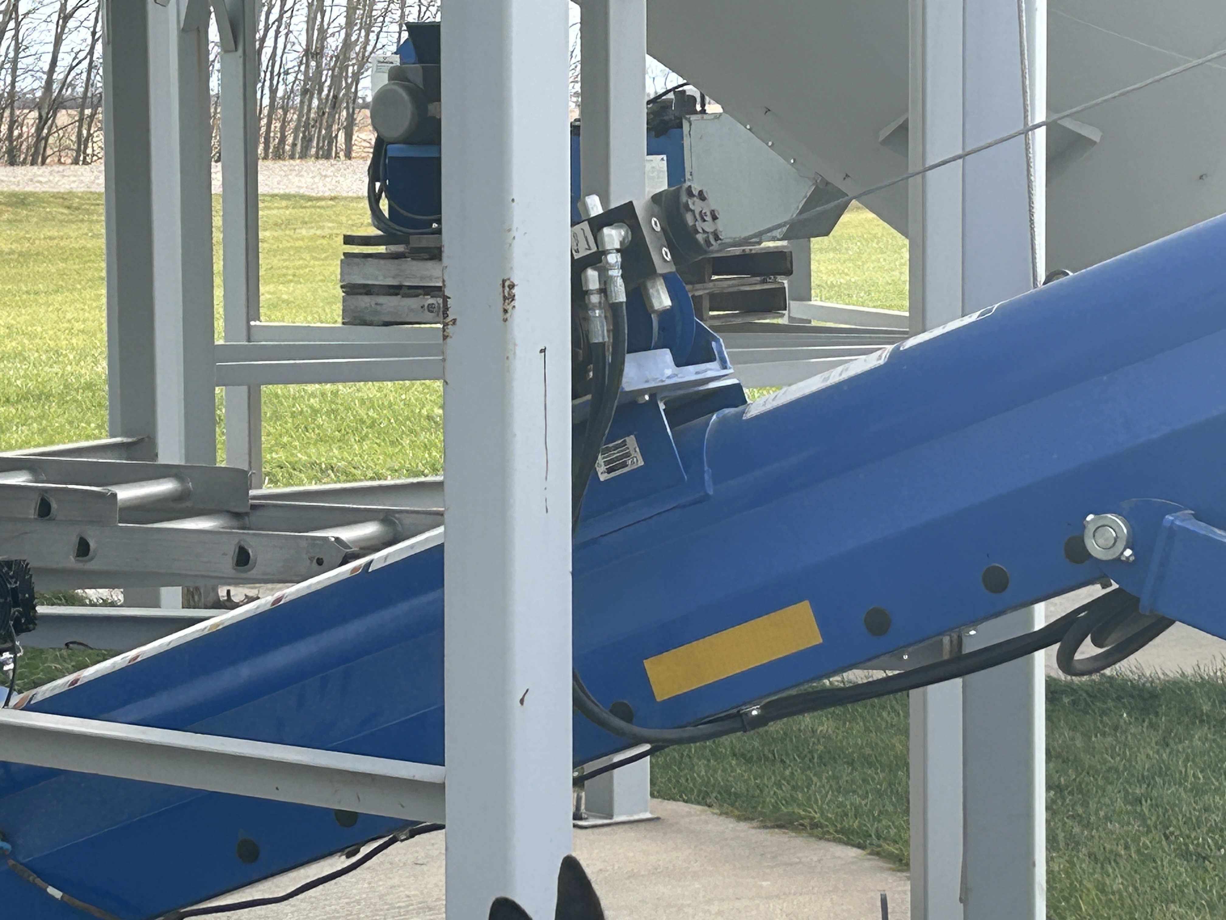 2022 Brandt 1547LP+ Grain Auger