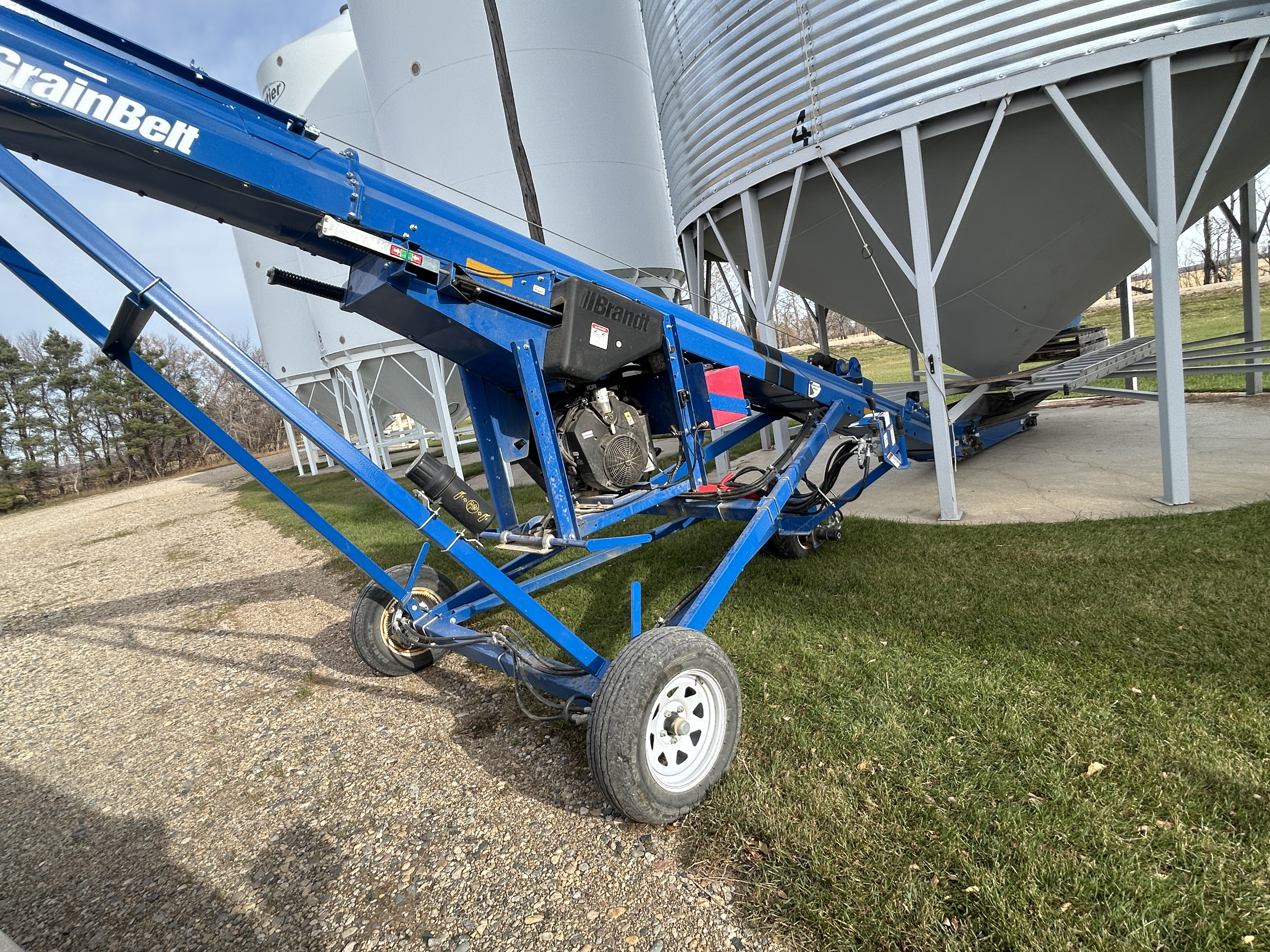 2022 Brandt 1547LP+ Grain Auger