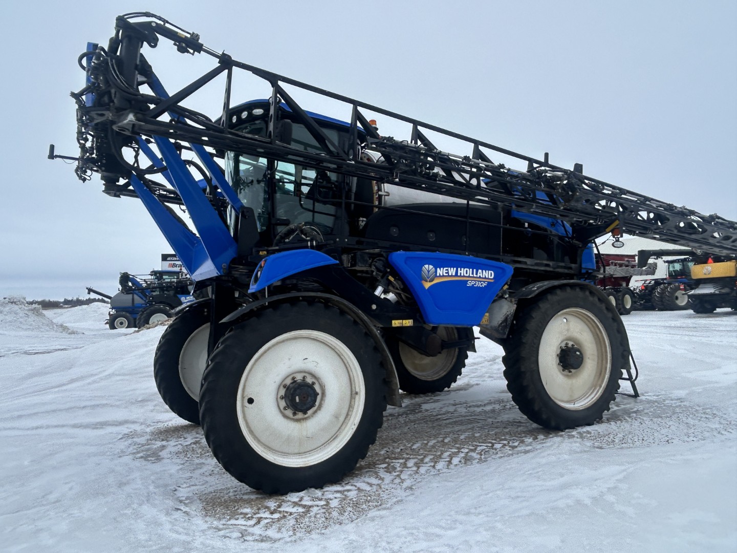 2019 New Holland SP.310F Sprayer/High Clearance