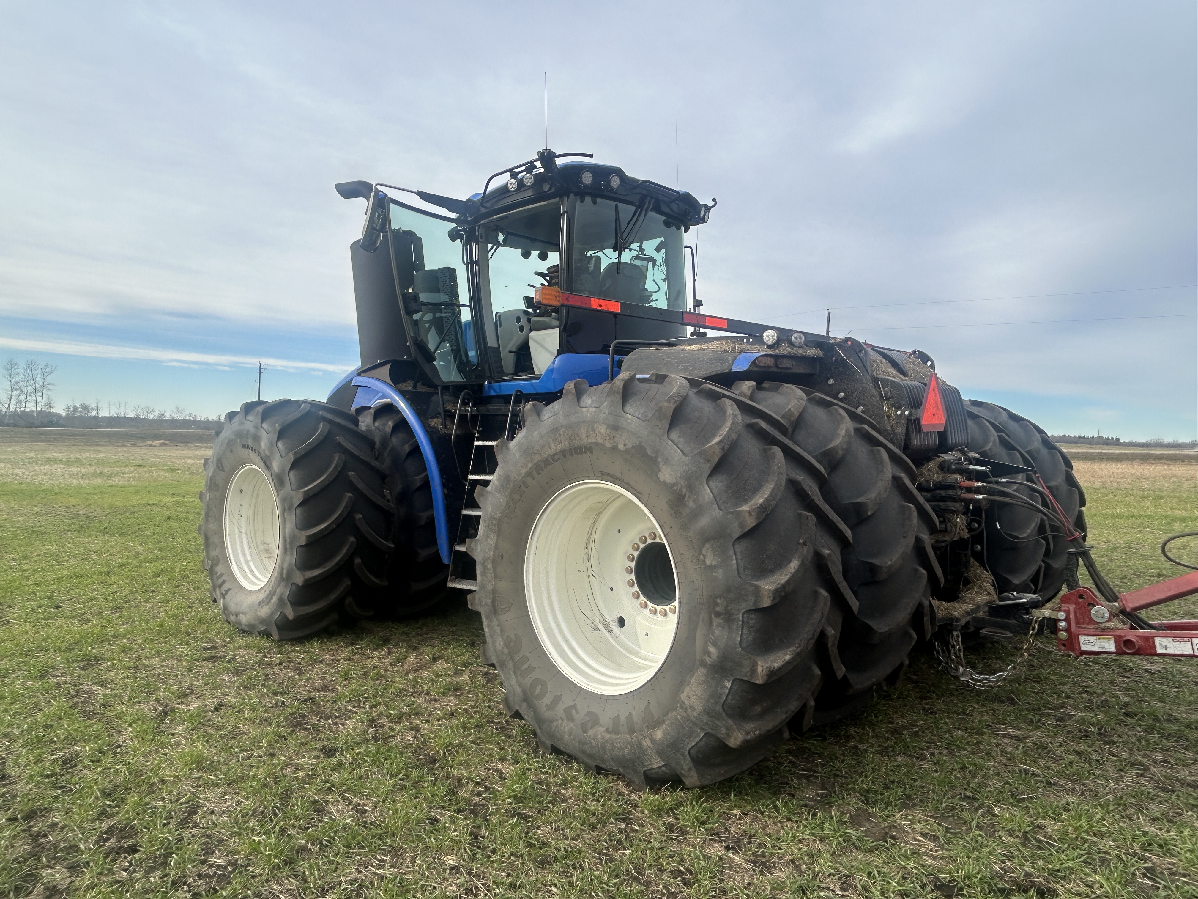 2024 New Holland T9.655 PLMI Tractor 4WD
