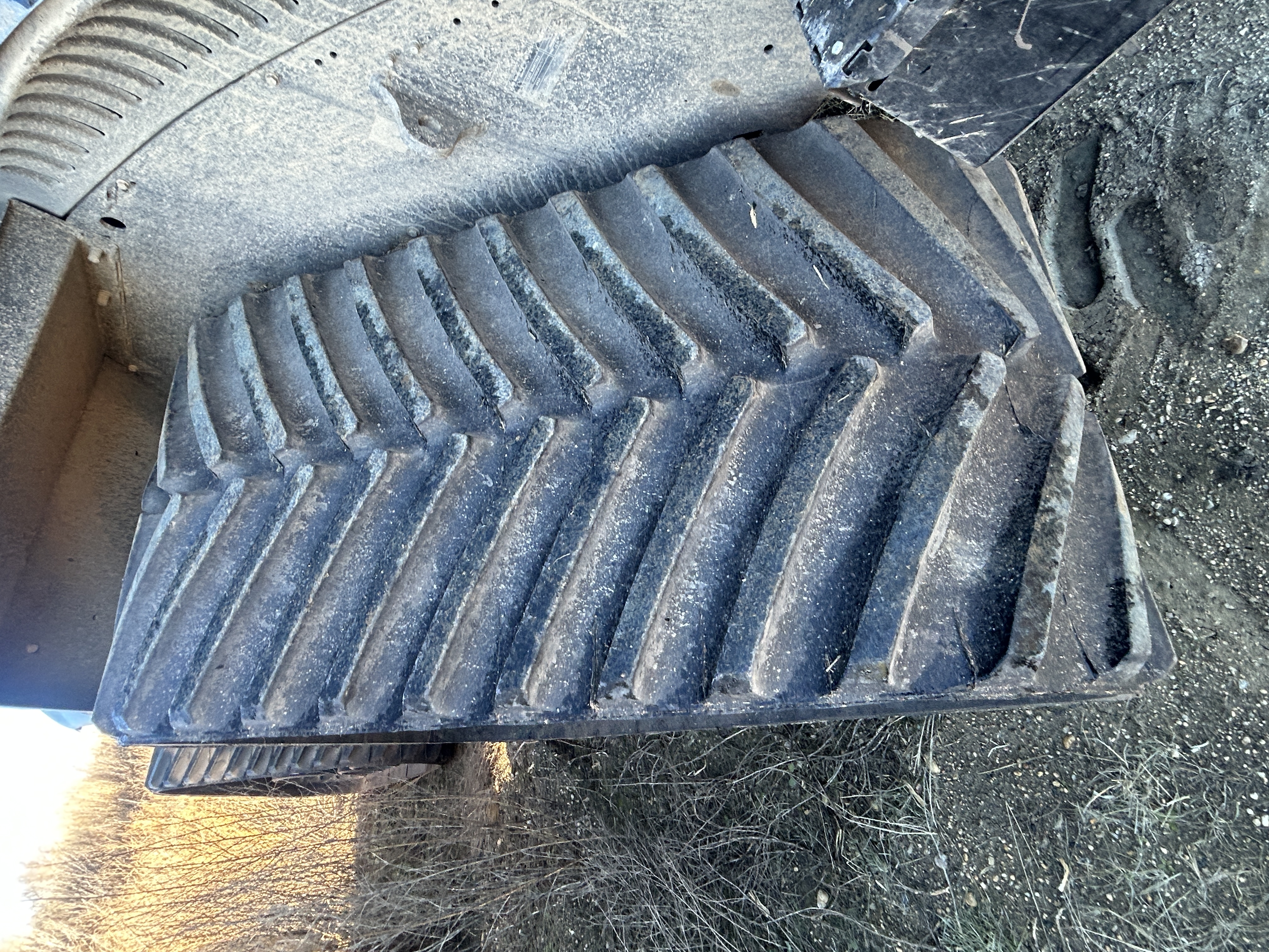 2024 New Holland T9.655 Tractor Rubber Track