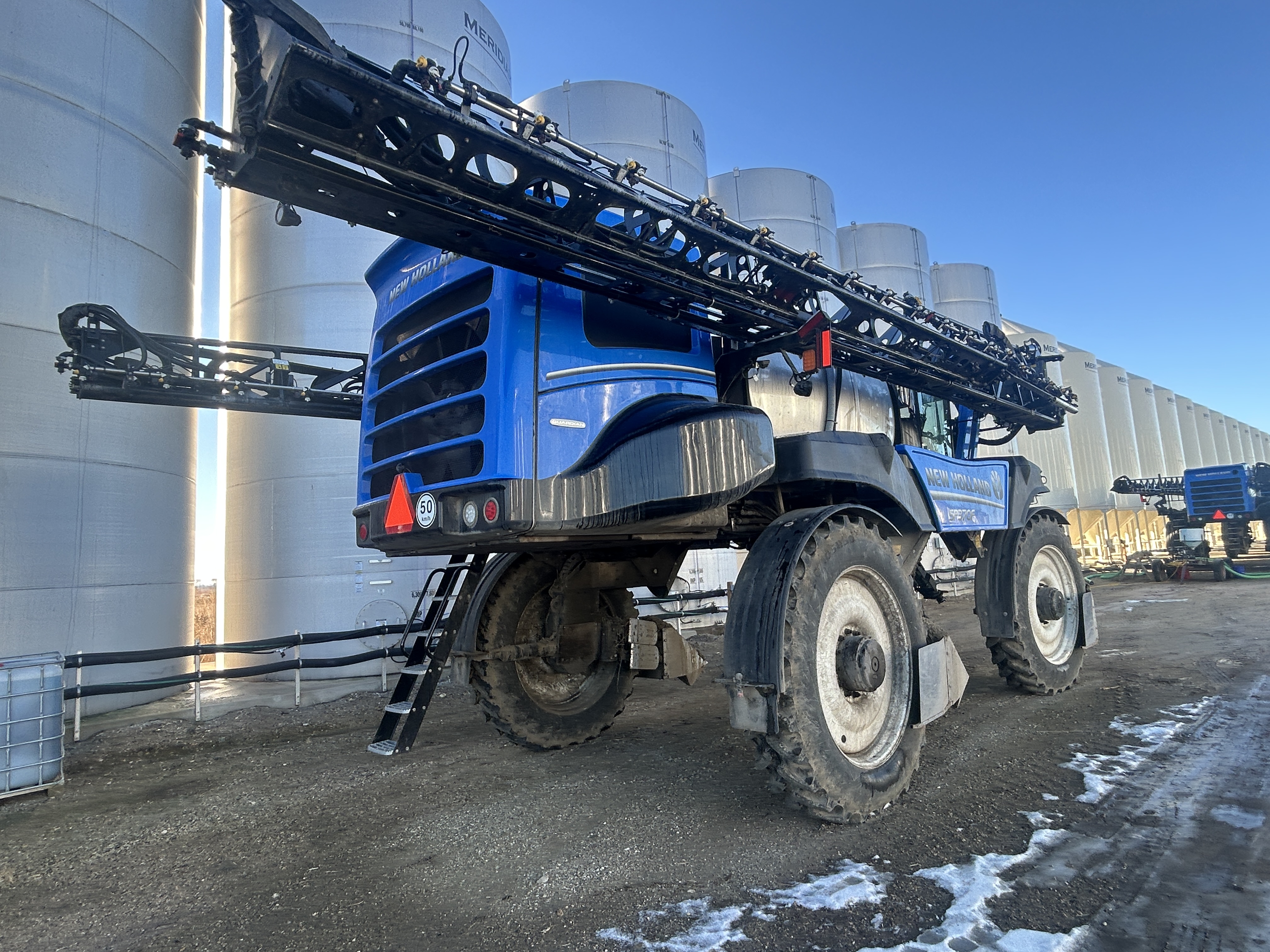 2025 New Holland SP.370F Sprayer/High Clearance