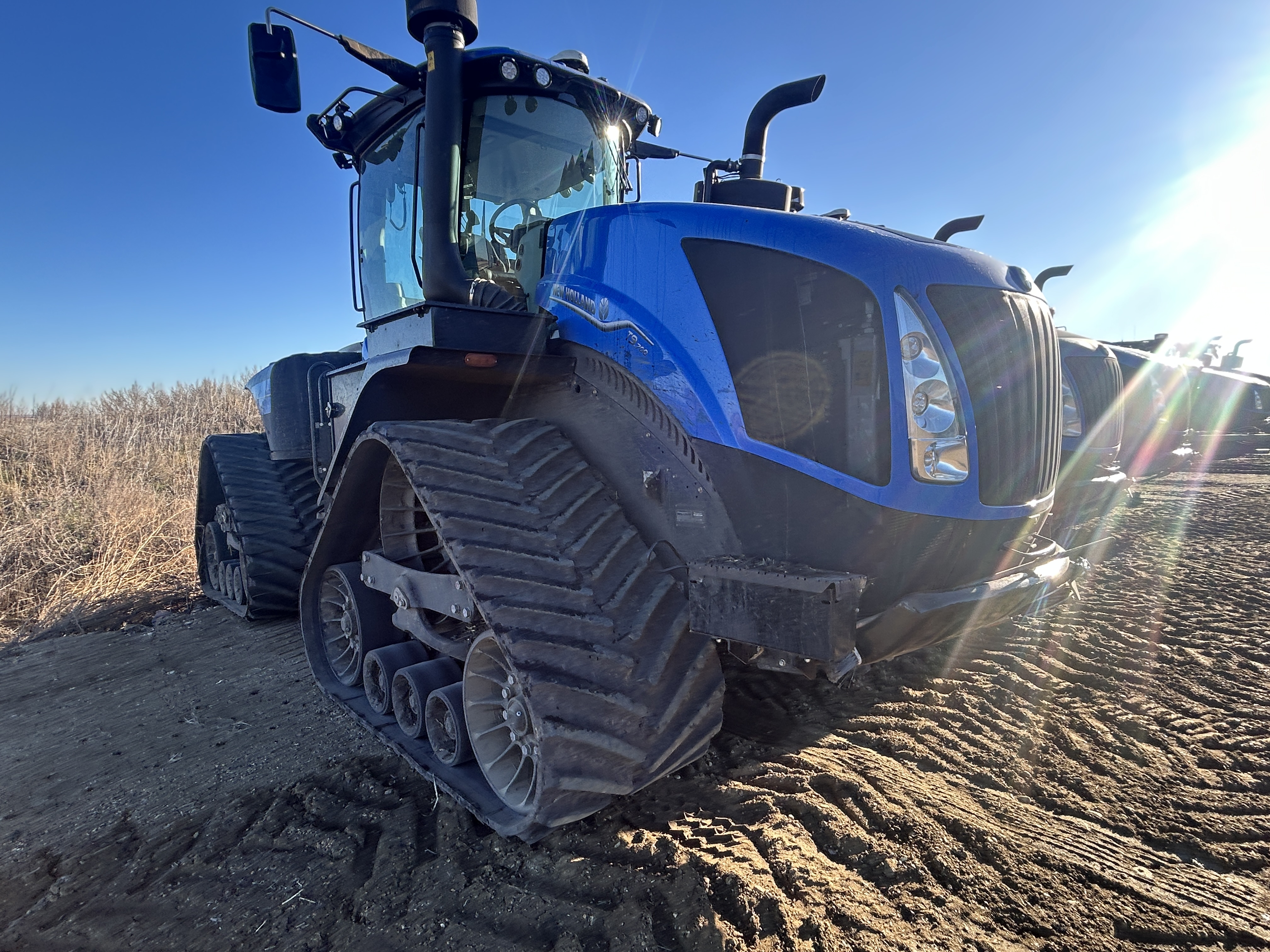 2024 New Holland T9.700 Tractor Rubber Track