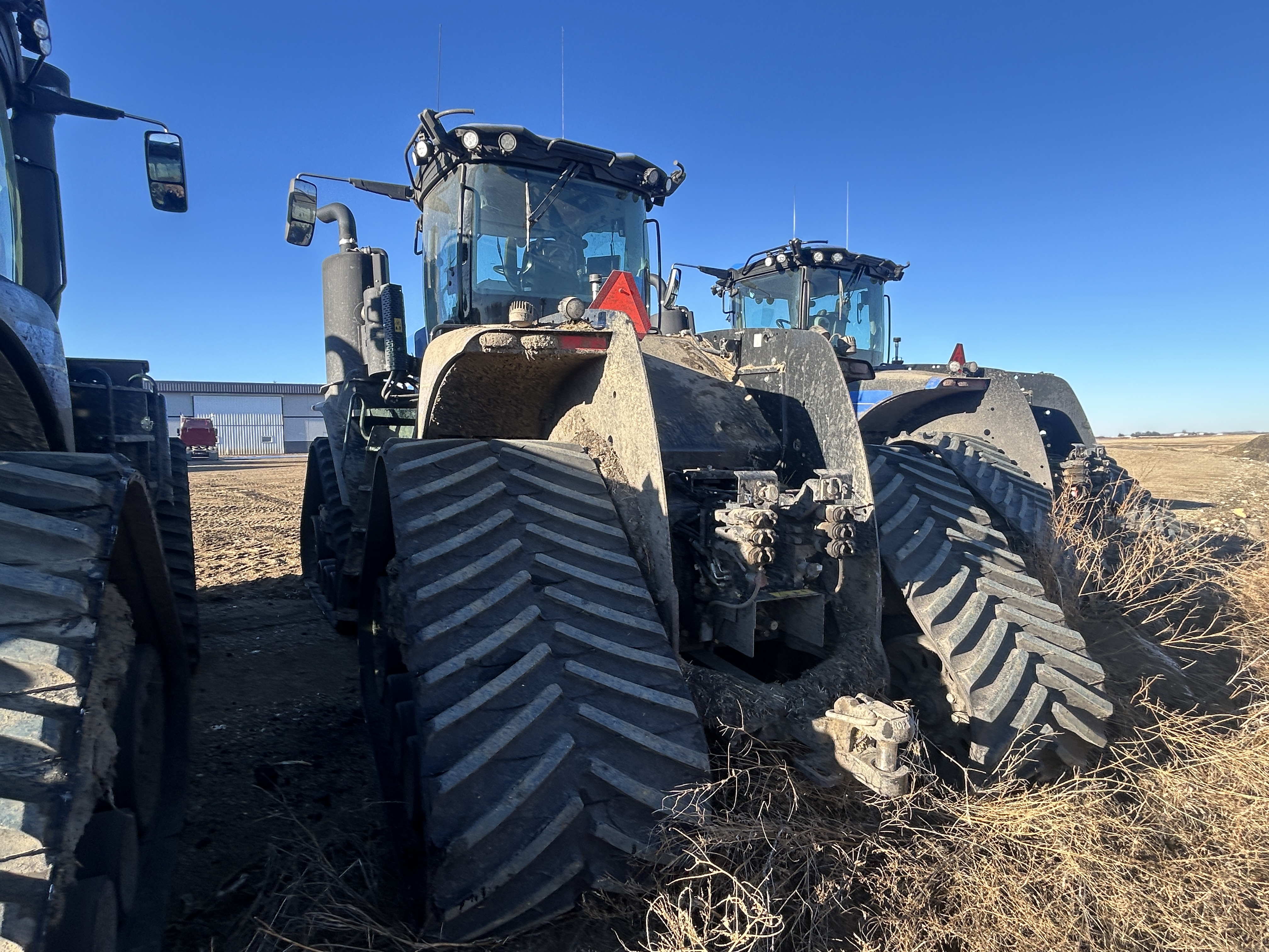 2024 New Holland T9.700 Tractor Rubber Track