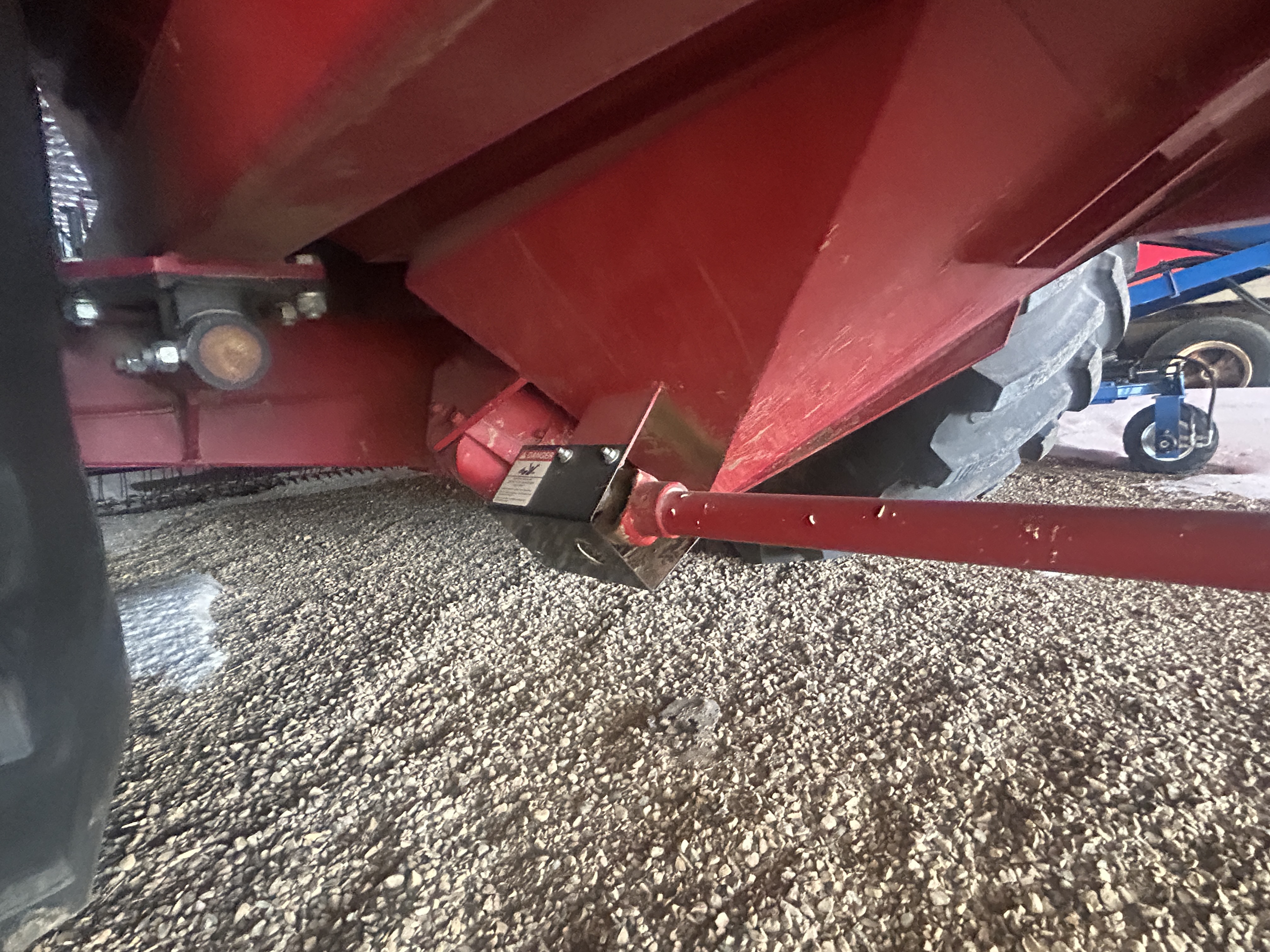 2017 J&M 1522-20 Grain Cart