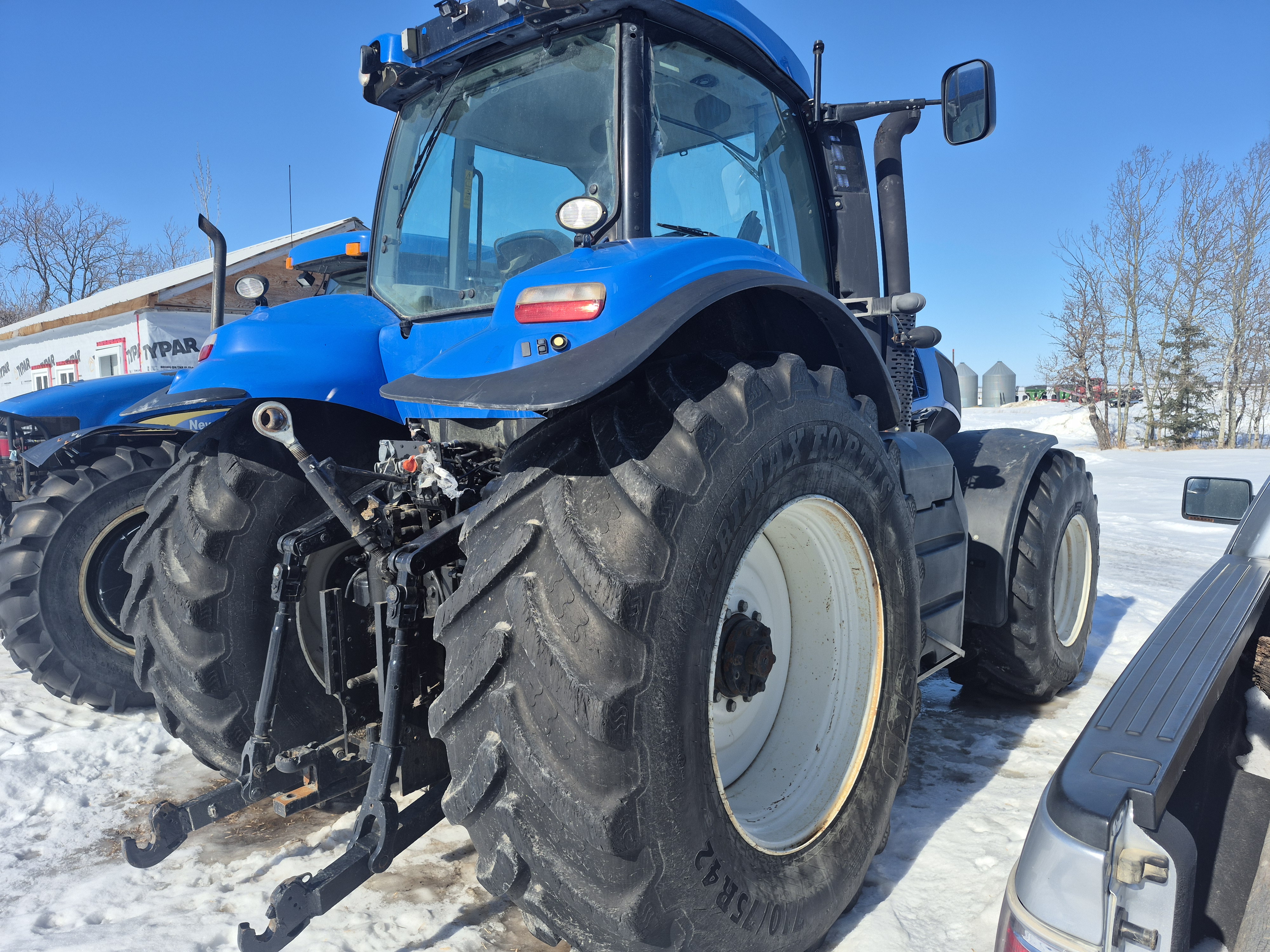 2011 New Holland T8.330 Tractor