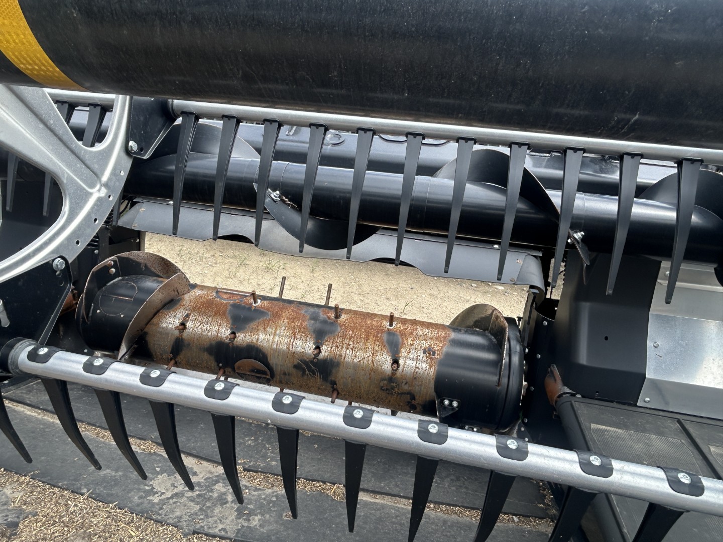 2025 MacDon FD240 Header Draper Flex