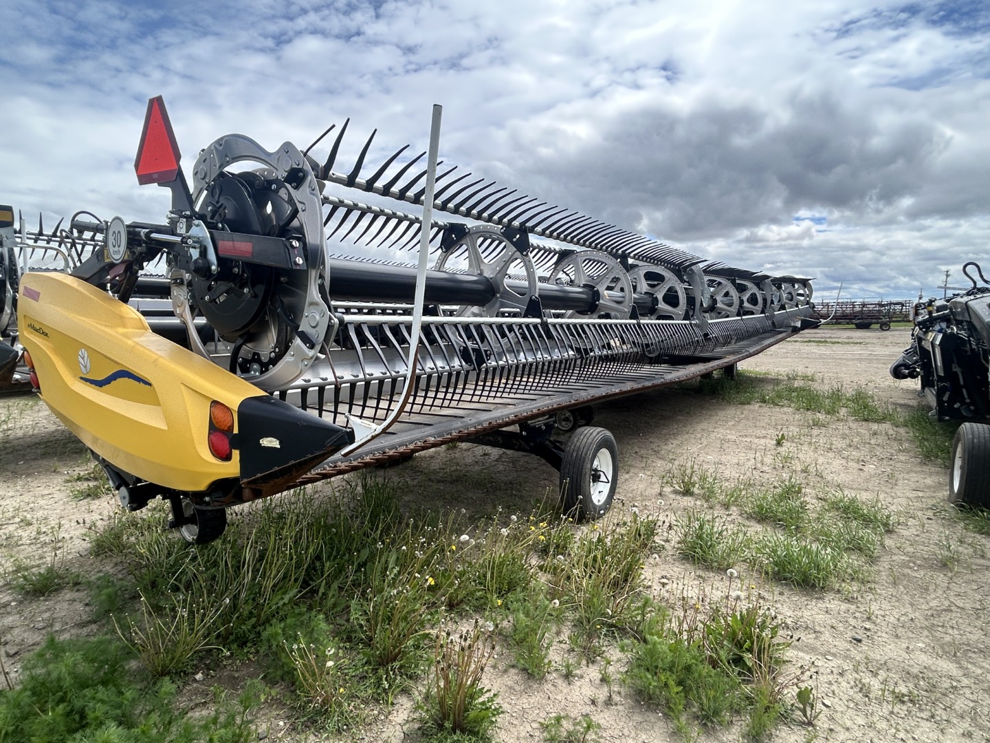 2025 MacDon FD250 Header Draper Flex