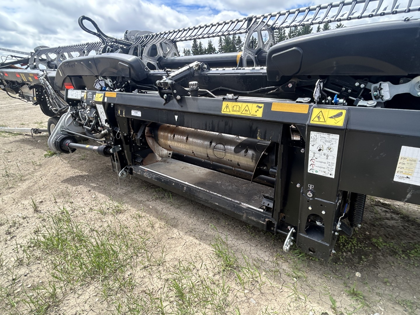 2025 MacDon FD250 Header Draper Flex
