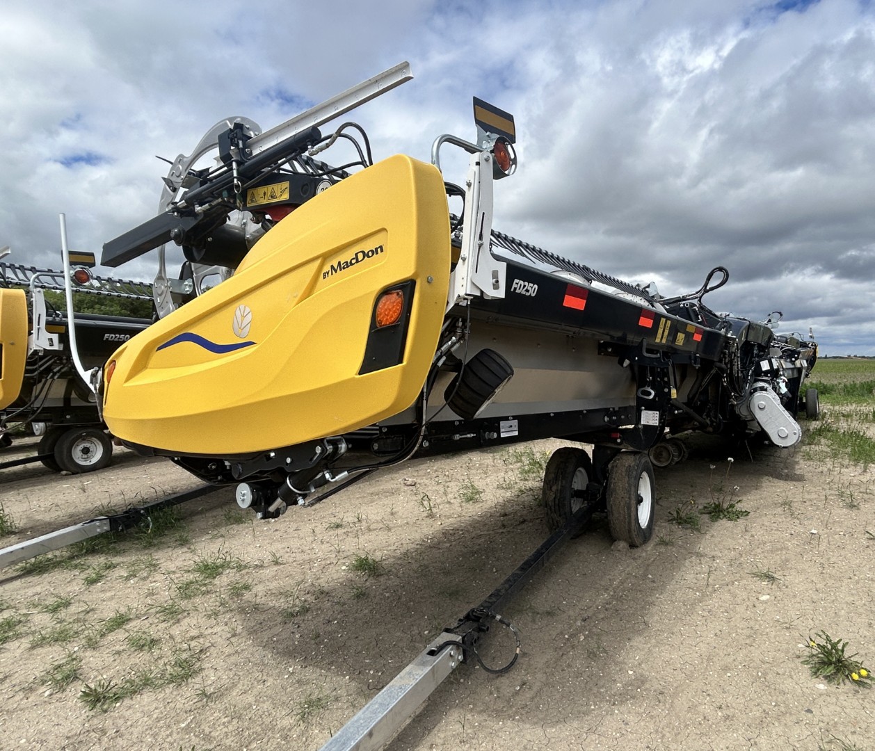 2025 MacDon FD250 Header Draper Flex