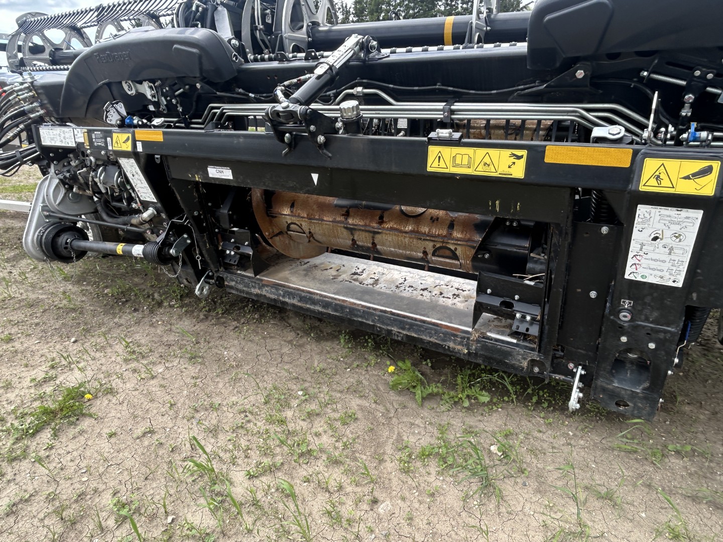 2025 MacDon FD240 Header Draper Flex