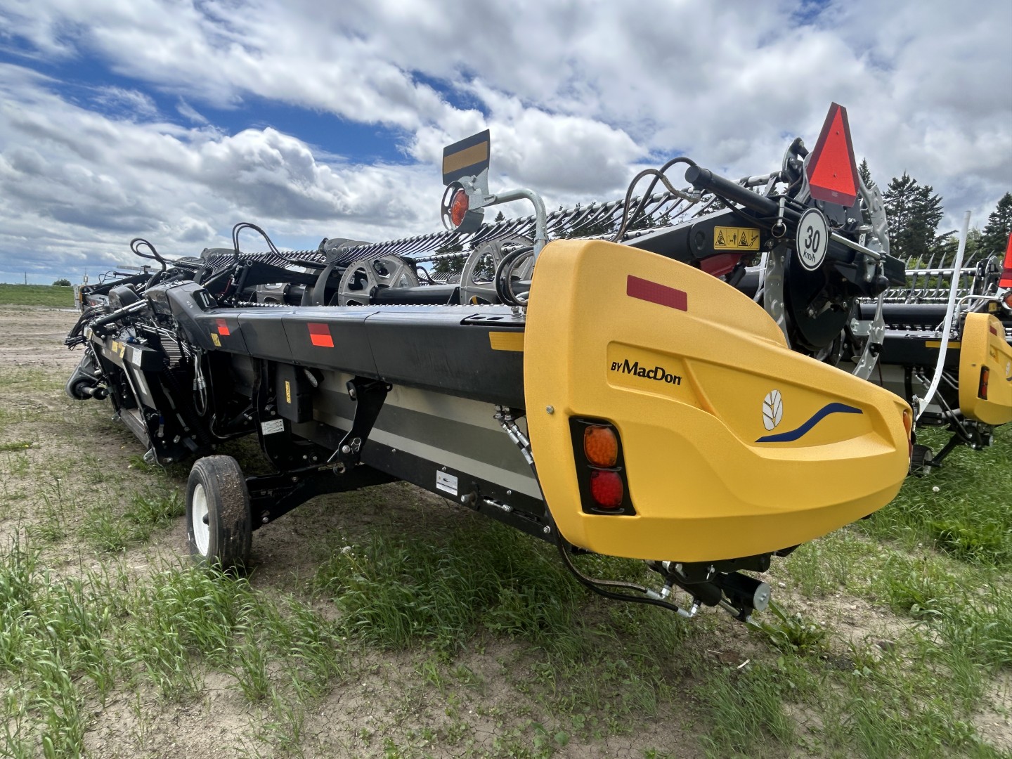 2025 MacDon FD240 Header Draper Flex