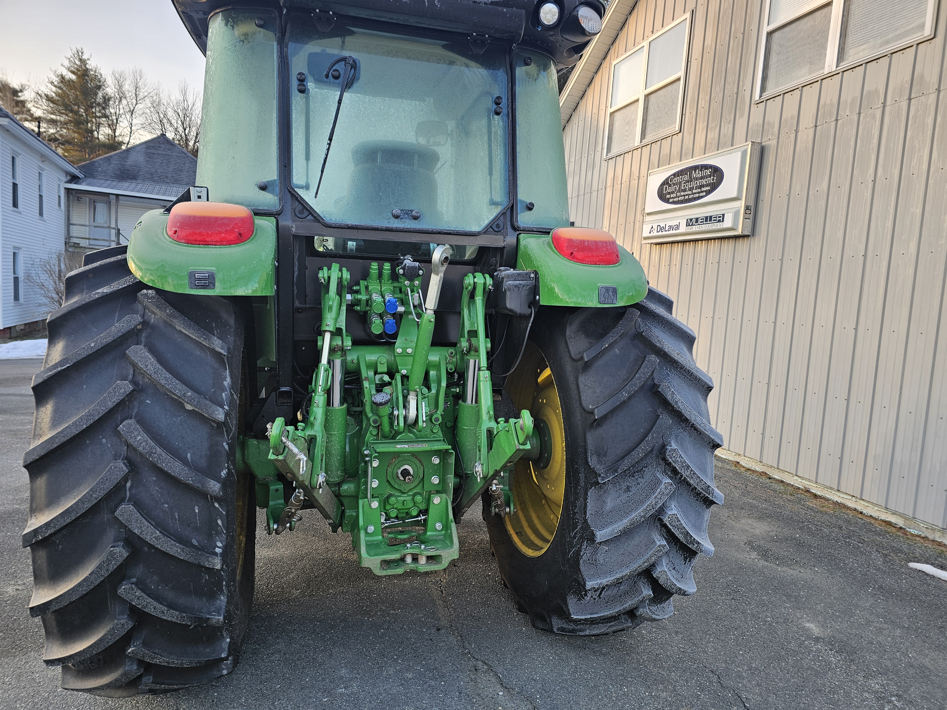 John Deere 5100M Tractor