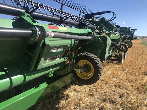 2022 John Deere HD50R Header Combine