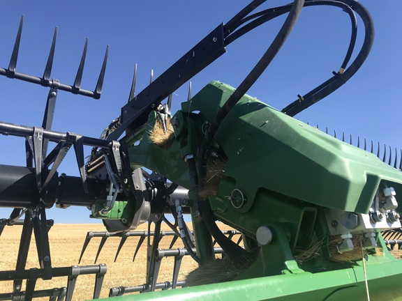 2022 John Deere HD50R Header Combine
