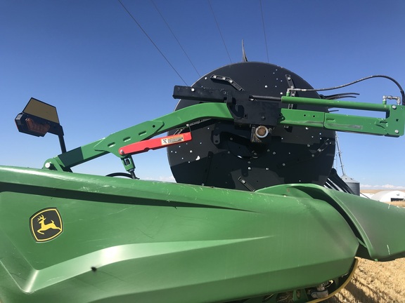 2022 John Deere HD50R Header Combine