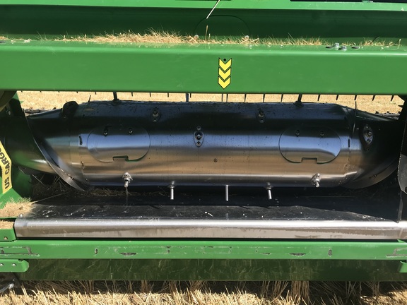 2022 John Deere HD50R Header Combine