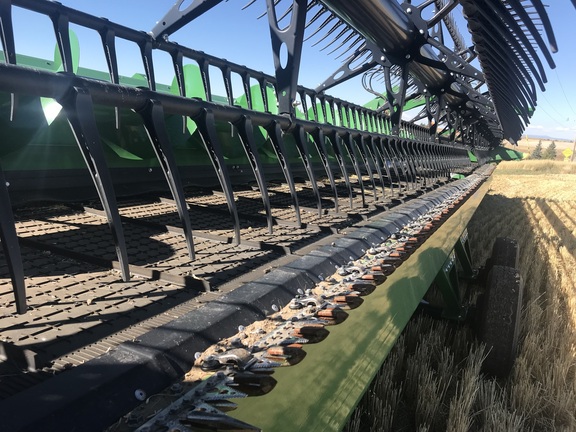 2022 John Deere HD50R Header Combine