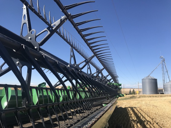 2022 John Deere HD50R Header Combine
