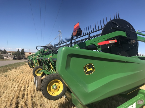 2022 John Deere HD50R Header Combine