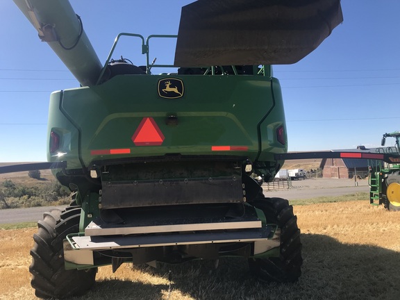 2022 John Deere X9 1000 Combine