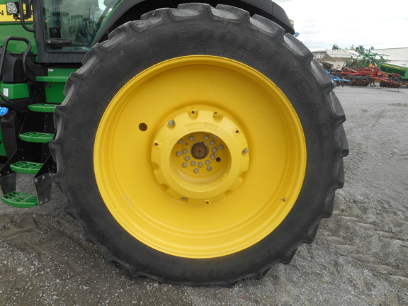 2023 John Deere 8R 310 Tractor