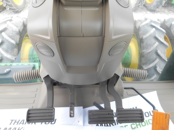 2023 John Deere 8R 310 Tractor