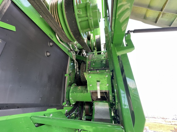 2023 John Deere X9 1100 Combine