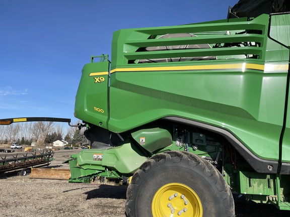 2023 John Deere X9 1100 Combine