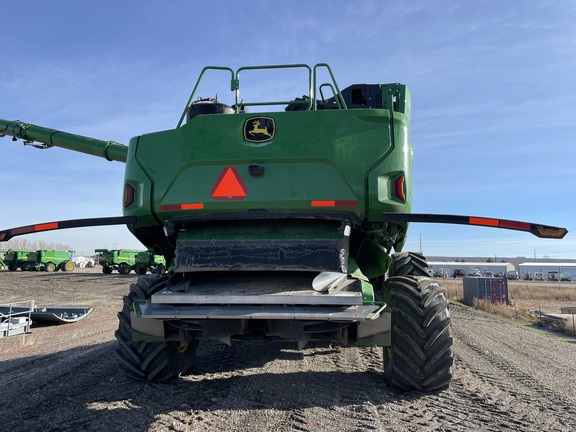 2023 John Deere X9 1100 Combine