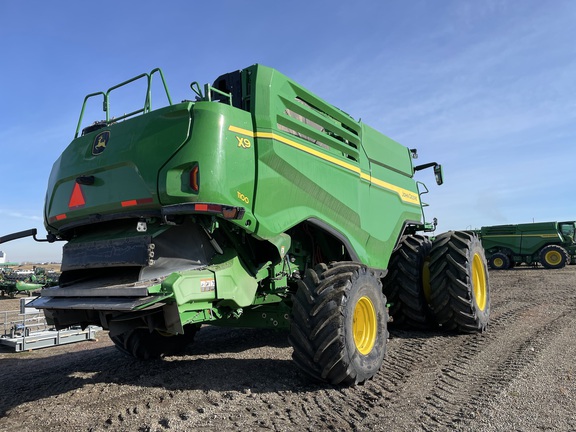 2023 John Deere X9 1100 Combine
