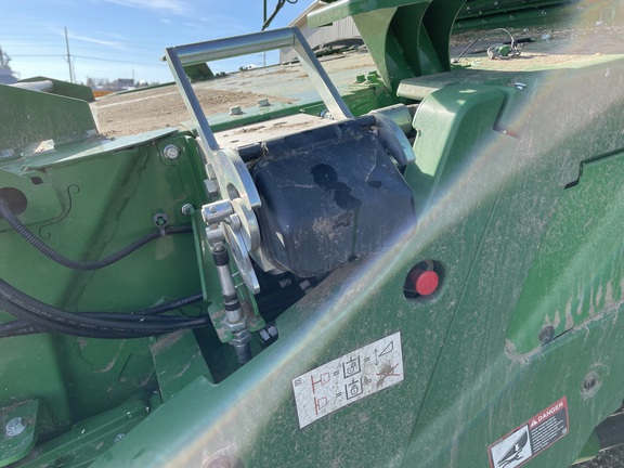 2023 John Deere X9 1100 Combine