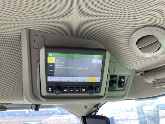 2023 John Deere X9 1100 Combine