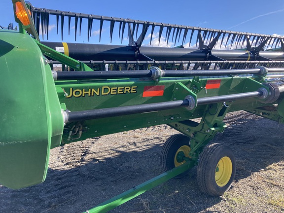 2023 John Deere 735D Header Combine