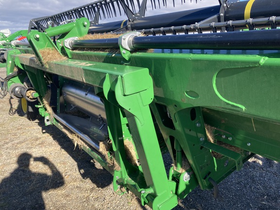 2023 John Deere 735D Header Combine