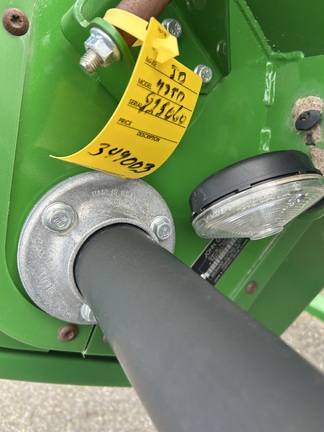 2023 John Deere 735D Header Combine