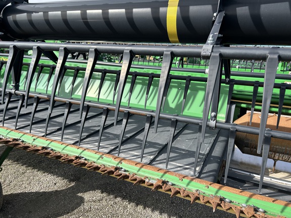 2023 John Deere 735D Header Combine